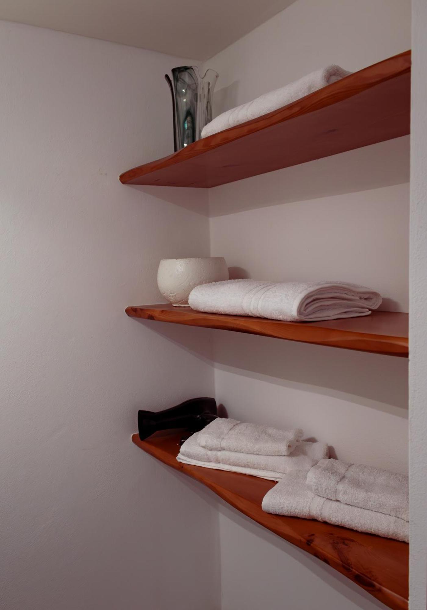 La Casa Sulla Roccia Otel Pisogne Dış mekan fotoğraf